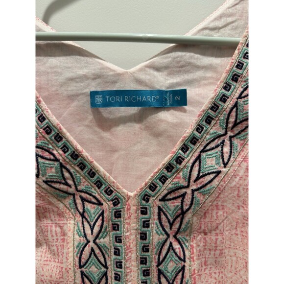 Tori Richard Women’s Dress Size 2 Pink Resort Embroidered V-Neck Hawaiian - Picture 2 of 4